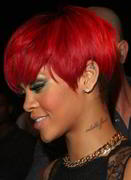 th_55008_RihannaheadstoherafterpartyatGreenhouse12.8.2010_25_122_184lo.jpg