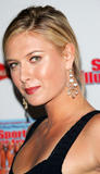 http://img155.imagevenue.com/loc312/th_72345_At_Sports_Illustrated_Swimsuit_Edition_Launch_06_122_312lo.jpg