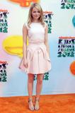 th_13872_EMMASTONE_NickelodeonKidsC_A_310312_012_122_470lo.jpg