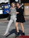 Mischa Barton shopping