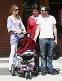 th_10801_celeb-city_org-The_Elder-Alessandra_Ambrosio_2009-05-26_-_Out_For_Lunch_in_Brentwood_0387_122_946lo.jpg