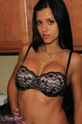janessa - horny in the kitchen-416oipia3x.jpg