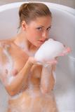 JACQUETTE - Getting Into Lather-k2c8087vkr.jpg