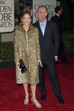 http://img155.imagevenue.com/loc747/th_79504_Golden_Globe_Awards_2001_2122_122_747lo.jpg