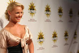 http://img155.imagevenue.com/loc837/th_55824_Katherine_Heigl_2008-08-16_-_The_3rd_Annual_Hot_In_Hollywood_122_837lo.jpg